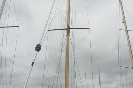 Classic Yachts Traditional Cutter