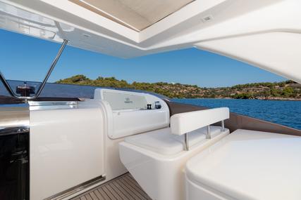 Ferretti Yachts 960