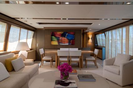 Ferretti Yachts 960