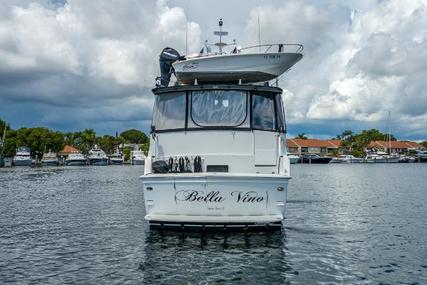 Hatteras 52 Cockpit Motor Yacht