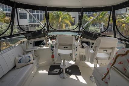 Hatteras 52 Cockpit Motor Yacht