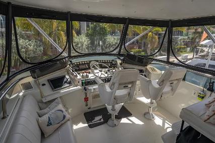 Hatteras 52 Cockpit Motor Yacht