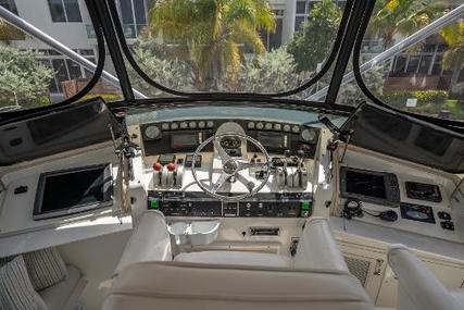 Hatteras 52 Cockpit Motor Yacht