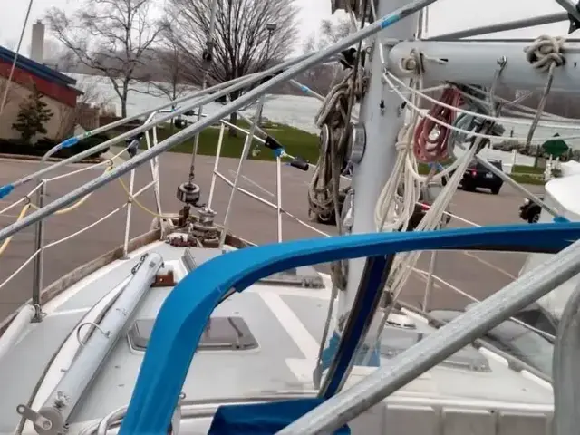 Gulfstar 43 MK II Center Cockpit Ketch