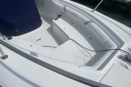 Boston Whaler 270 Outrage