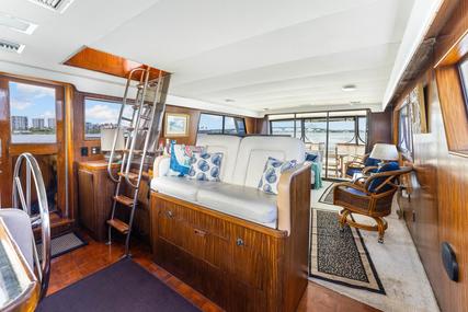 Hatteras 54 Classic