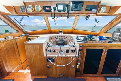 Hatteras 54 Classic