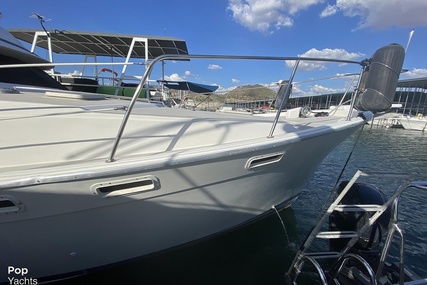 Bayliner 3870 Explorer