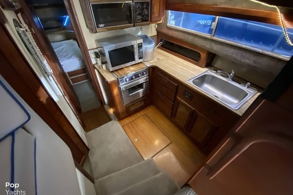 Bayliner 3870 Explorer