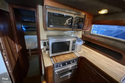 Bayliner 3870 Explorer