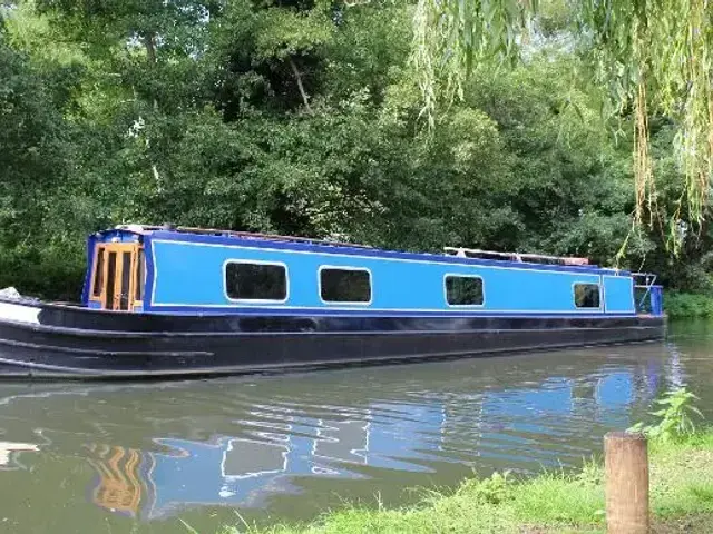 Narrowboat 52' Pro-Build Cruiser Stern