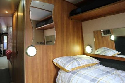 Narrowboat 52' Pro-Build Cruiser Stern