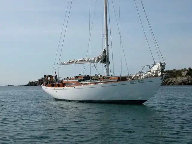 Custom Boats Kim Holman Bermudan Sloop