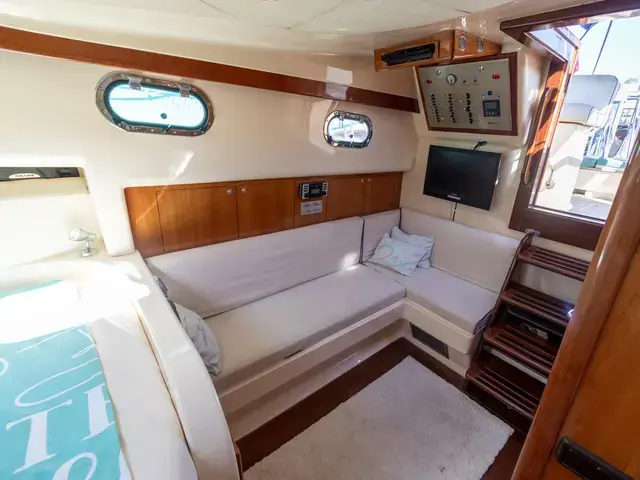 Mimi Gozzo Libeccio 26 Cabin