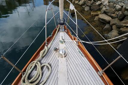 Custom Boats Camper and Nicholson Jolina Sloop