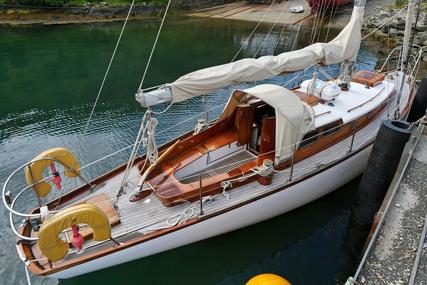 Custom Boats Camper and Nicholson Jolina Sloop