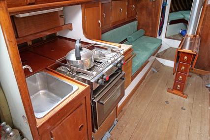 Custom Boats Camper and Nicholson Jolina Sloop