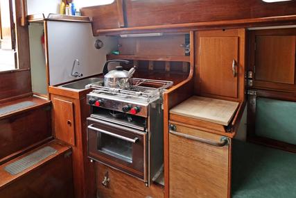 Custom Boats Camper and Nicholson Jolina Sloop