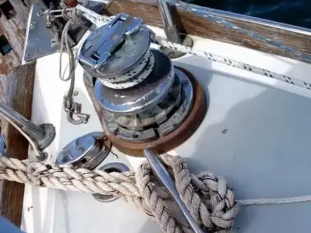 Gulfstar 43 MK II Center Cockpit Ketch