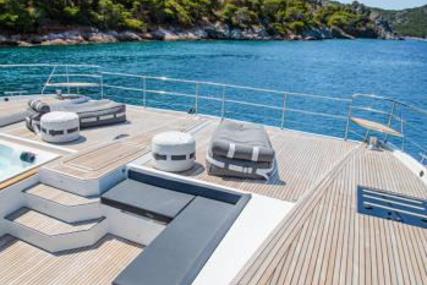 Fountaine Pajot MY 67