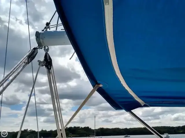 Gulfstar 43 MK II Center Cockpit Ketch