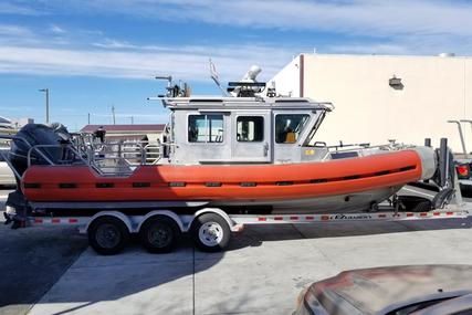 SAFE BOATS 25 Defender Full Cabin