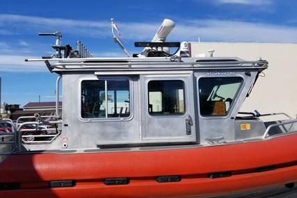 SAFE BOATS 25 Defender Full Cabin