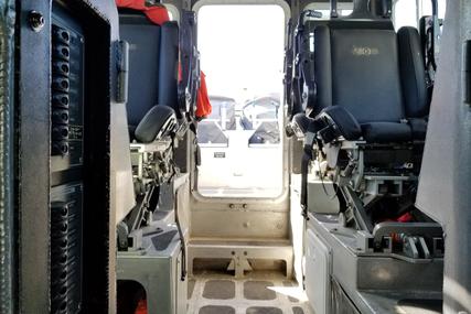 SAFE BOATS 25 Defender Full Cabin