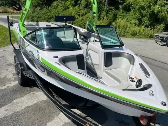 Nautique Super Air 210 Team Edition