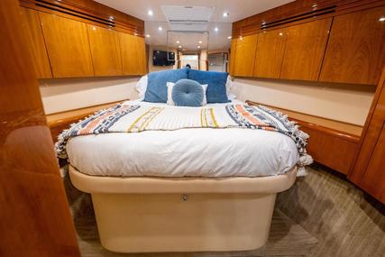 Hatteras 64 Motor Yacht