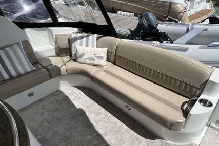 Cruisers Yachts 390