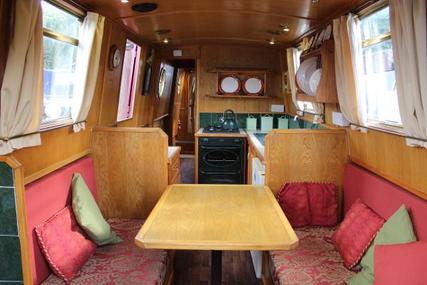 Narrowboat 40' Cruiser Stern