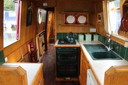 Narrowboat 40' Cruiser Stern