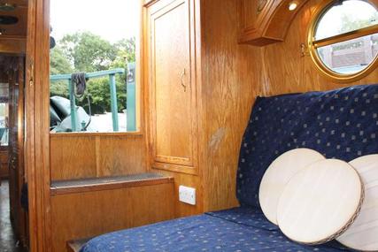 Narrowboat 40' Cruiser Stern