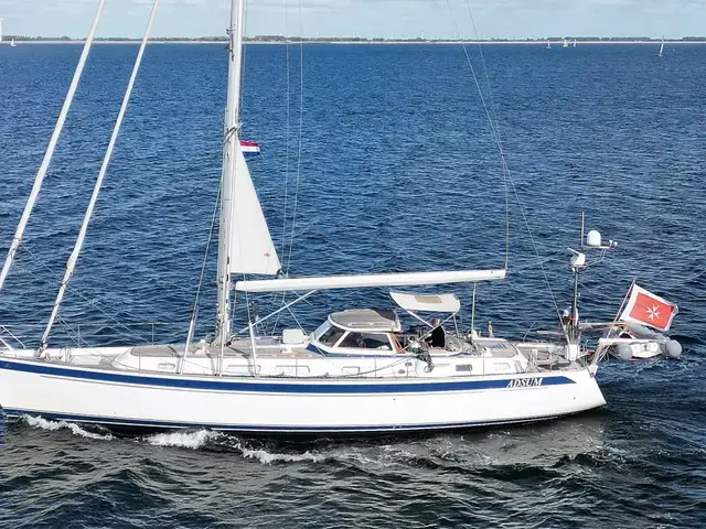 Hallberg-Rassy 54