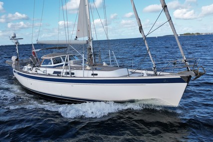 Hallberg Rassy 54