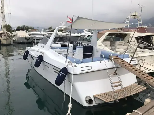 Riva Bravo 38