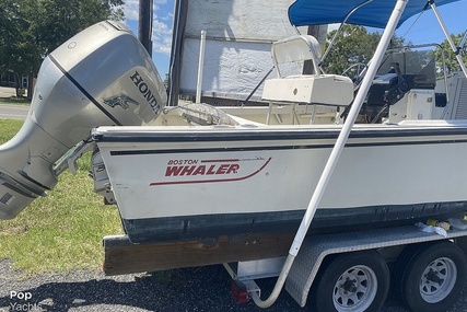 Boston Whaler 22 Outrage