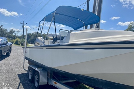 Boston Whaler 22 Outrage