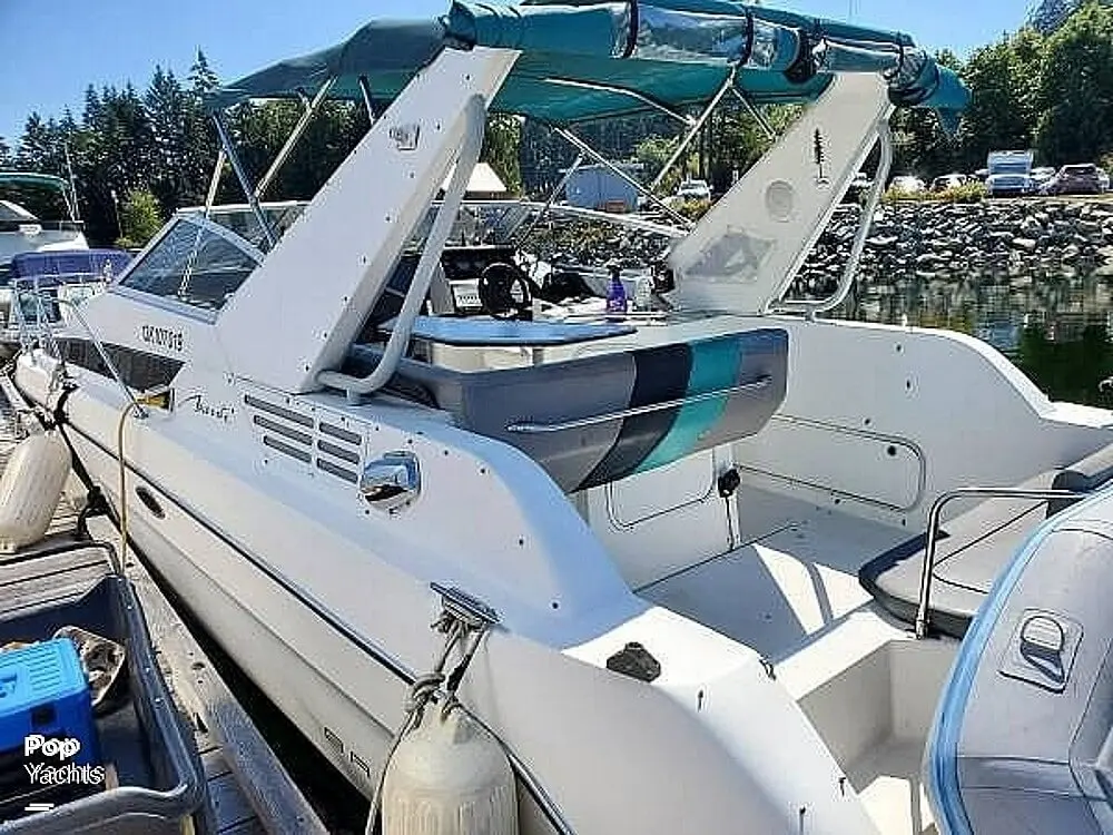 1991 Bayliner 3055