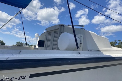 Boston Whaler 22 Outrage