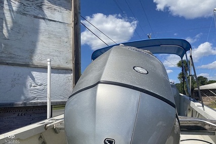 Boston Whaler 22 Outrage