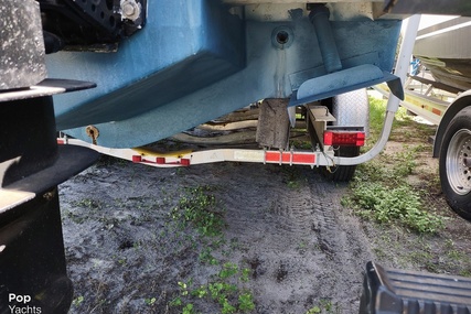 Mako 282 Center Console Fisherman