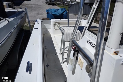 Mako 282 Center Console Fisherman