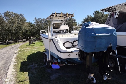 Mako 282 Center Console Fisherman