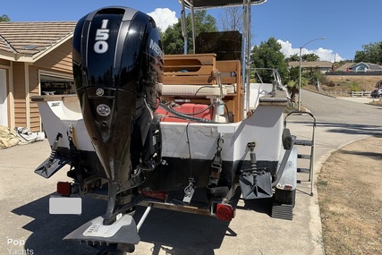 Boston Whaler Outrage V20