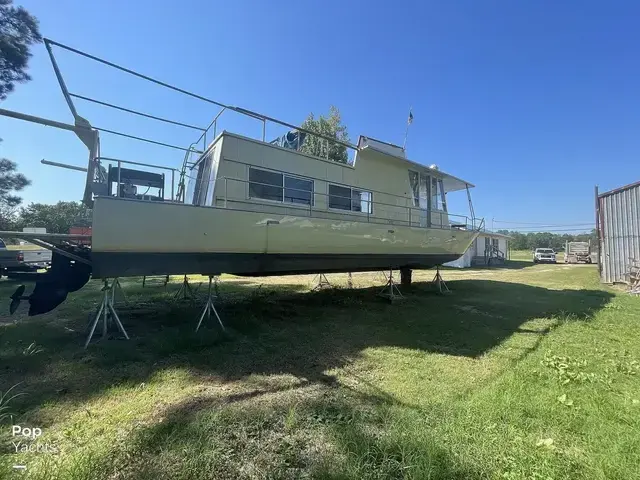 River Queen 44