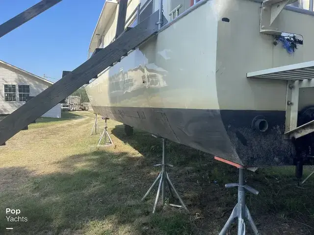 River Queen 44