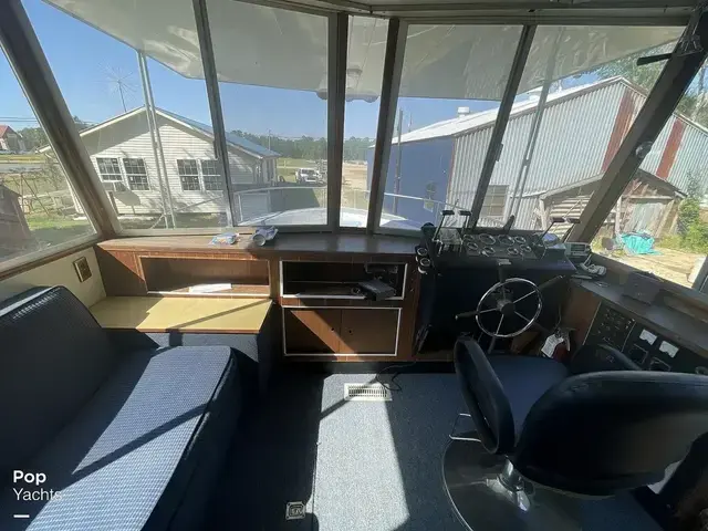 River Queen 44