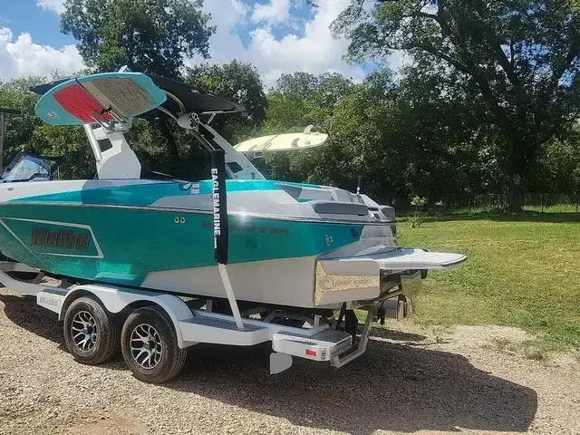 Malibu 22 Lsv